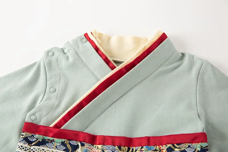 vêtement bébé en coton doux