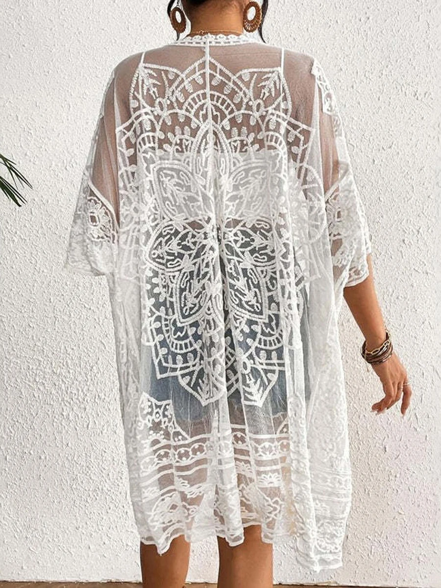 vêtement femme kimono dentelle blanc