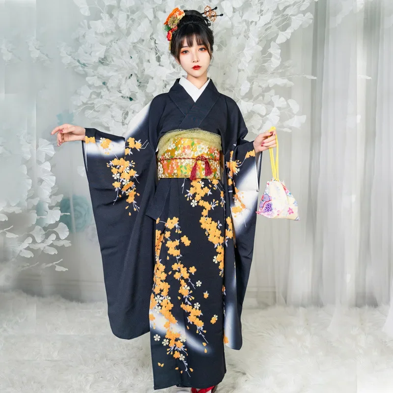 furisode noir pour femme