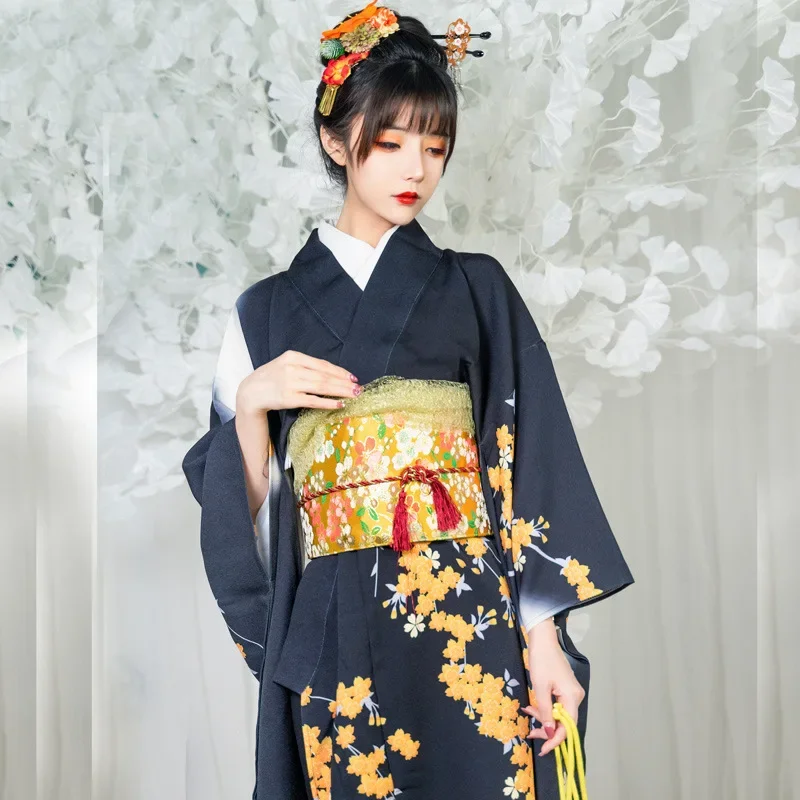 kimono noir style furisode