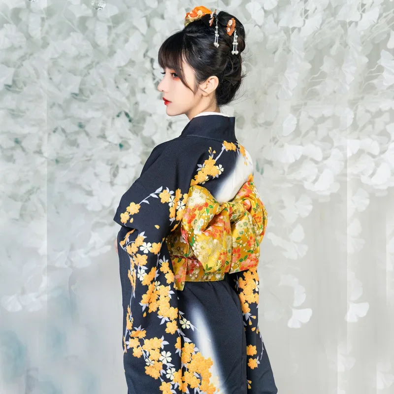 kimono japonais femme chic noir