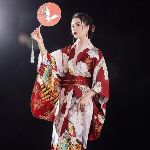 kimono geisha rouge vermillion fleuri