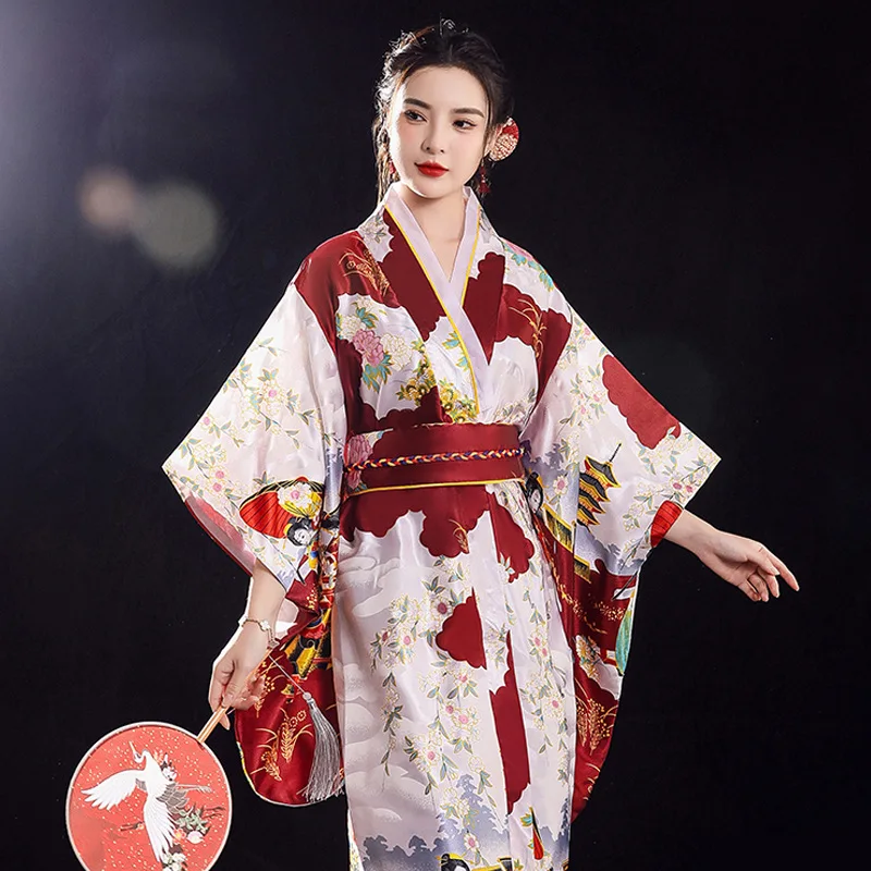 kimono fleuri rouge vermillion