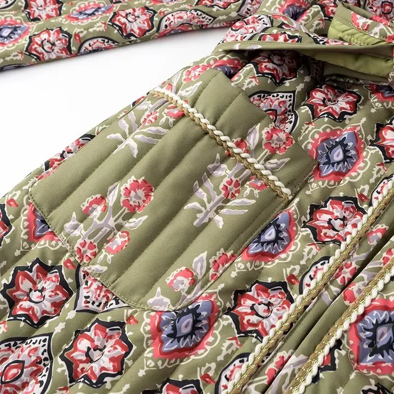 kimono avec motif floral vert