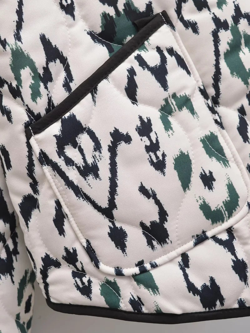 veste kimono imprimée au design moderne