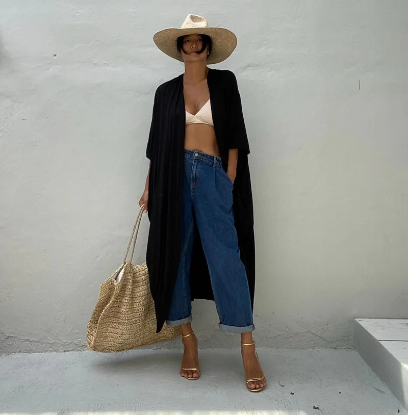 robe de plage légère et élégante