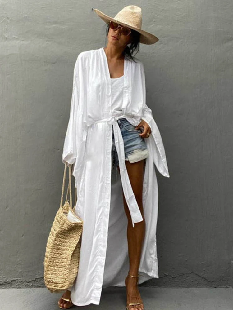 kimono blanc simple et stylé