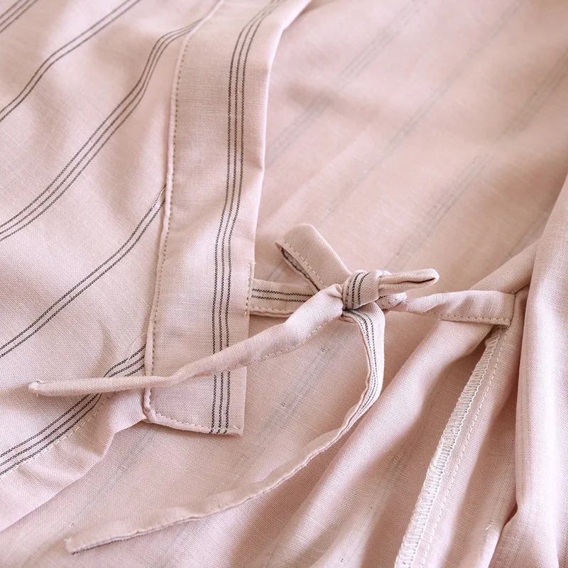 peignoir confortable femme avec rayures élégantes