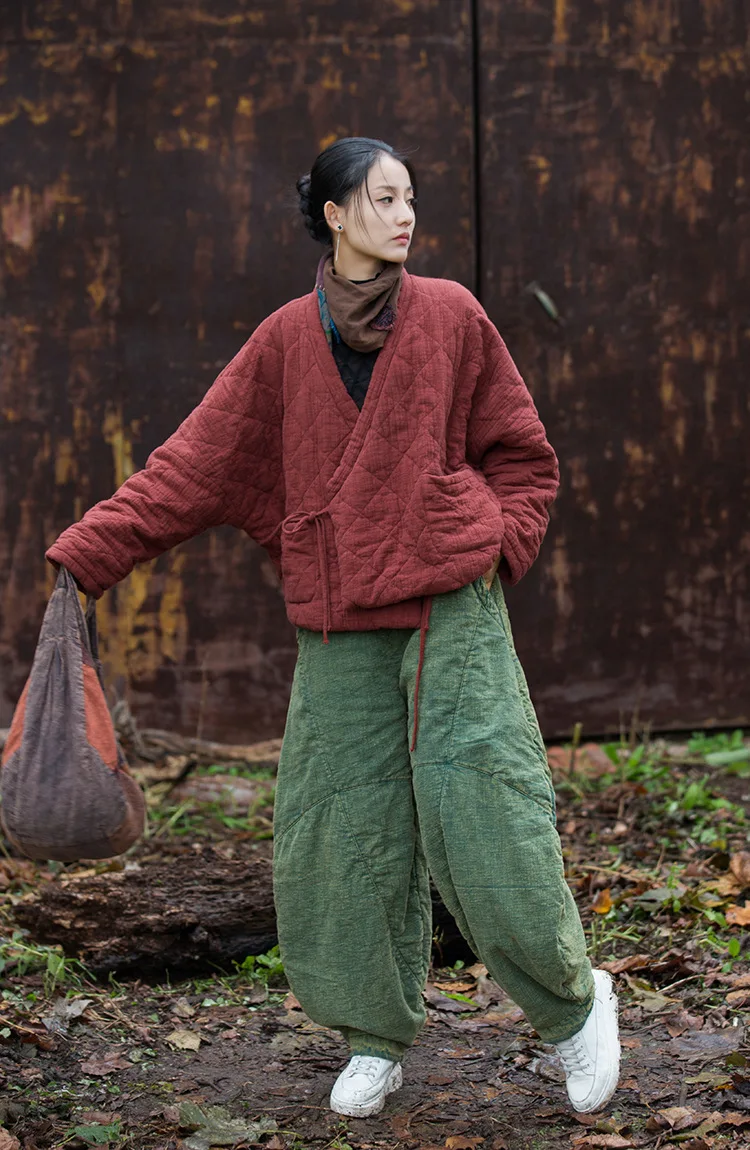 veste rouge confortable pour saison automnale