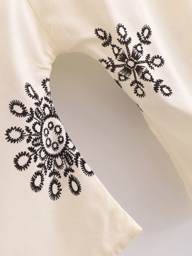 kimono blanc à motif bohème pour femme