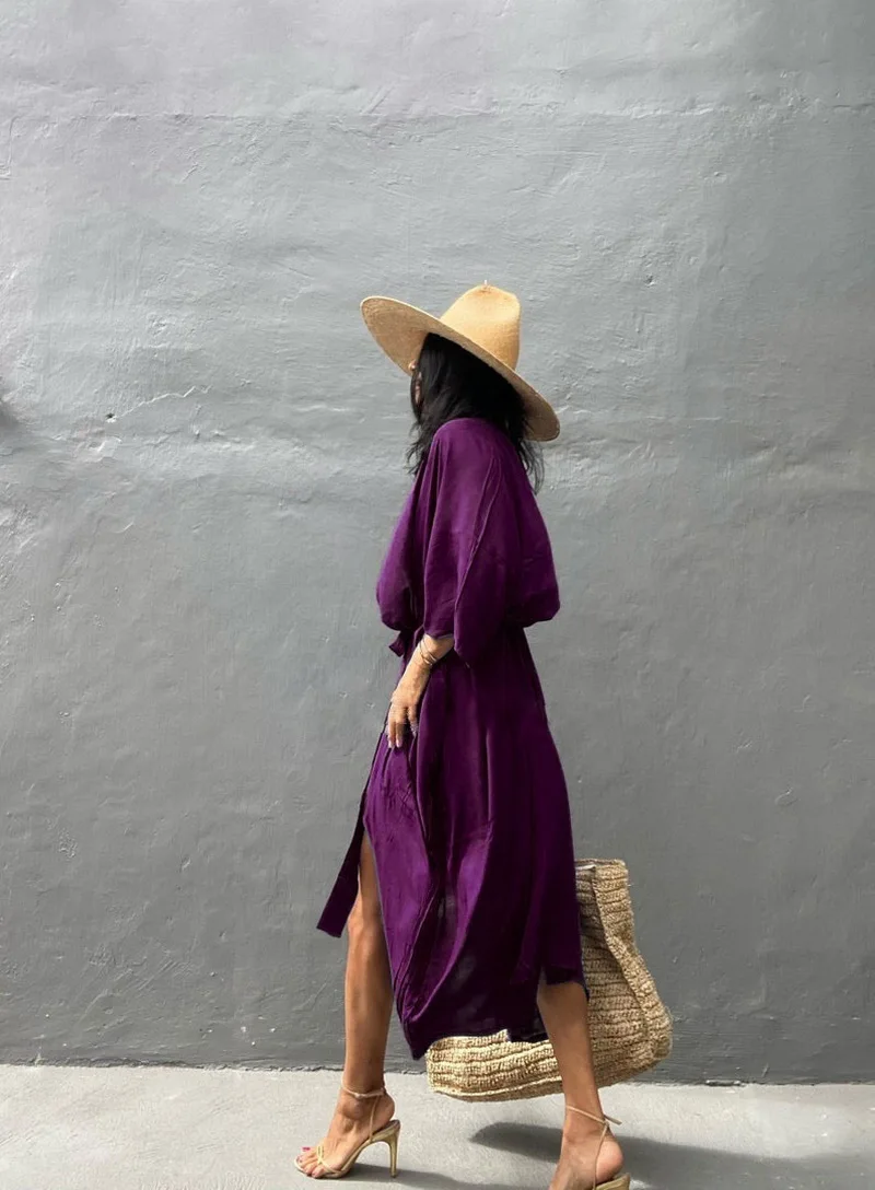 vêtement de plage violet pour femmes